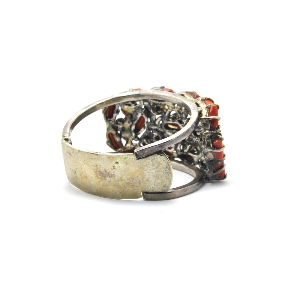 Bracciale bambina corallo e fiore in argento Bracciali con Corallo e  Argento - Shop Le Matis