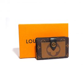 Guida a come riconoscere i falsi Louis Vuitton - : guide e  consigli sul fai da te!