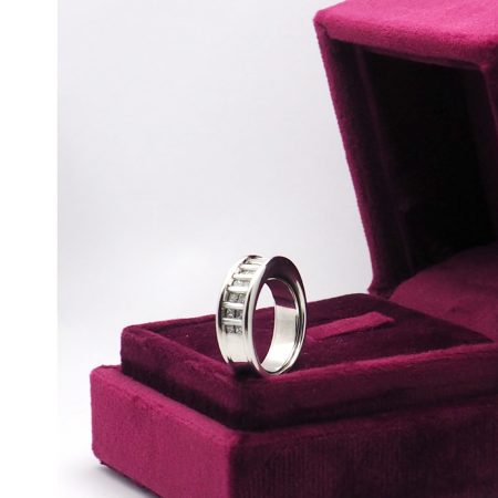 Anello in Oro Bianco con Diamanti taglio Princess - immagine 2