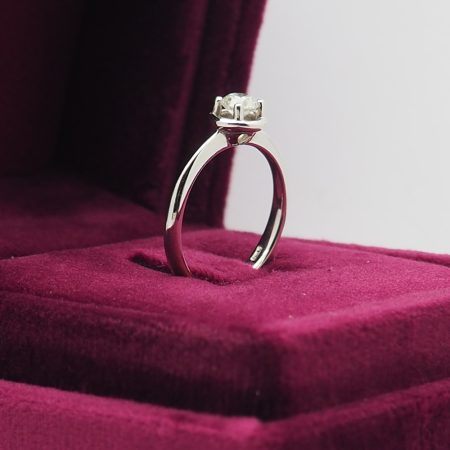 Anello in Oro con Diamante da 0,40 Ct - immagine 5
