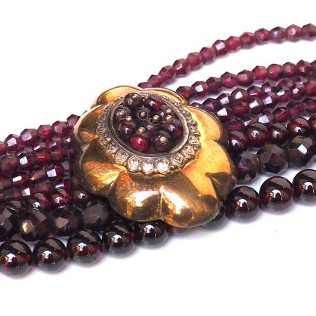 Collier con Bracciale d'Epoca con Granati - immagine 2