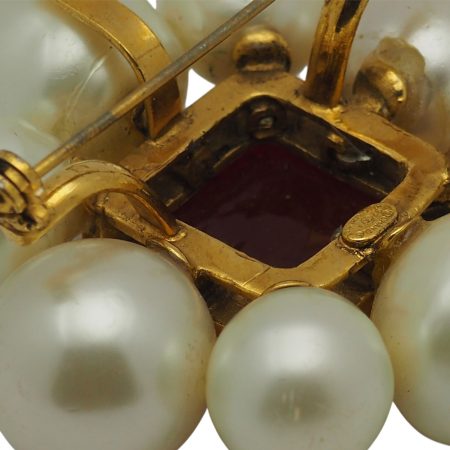 Spilla"Chanel" Gripoix '90 - immagine 3