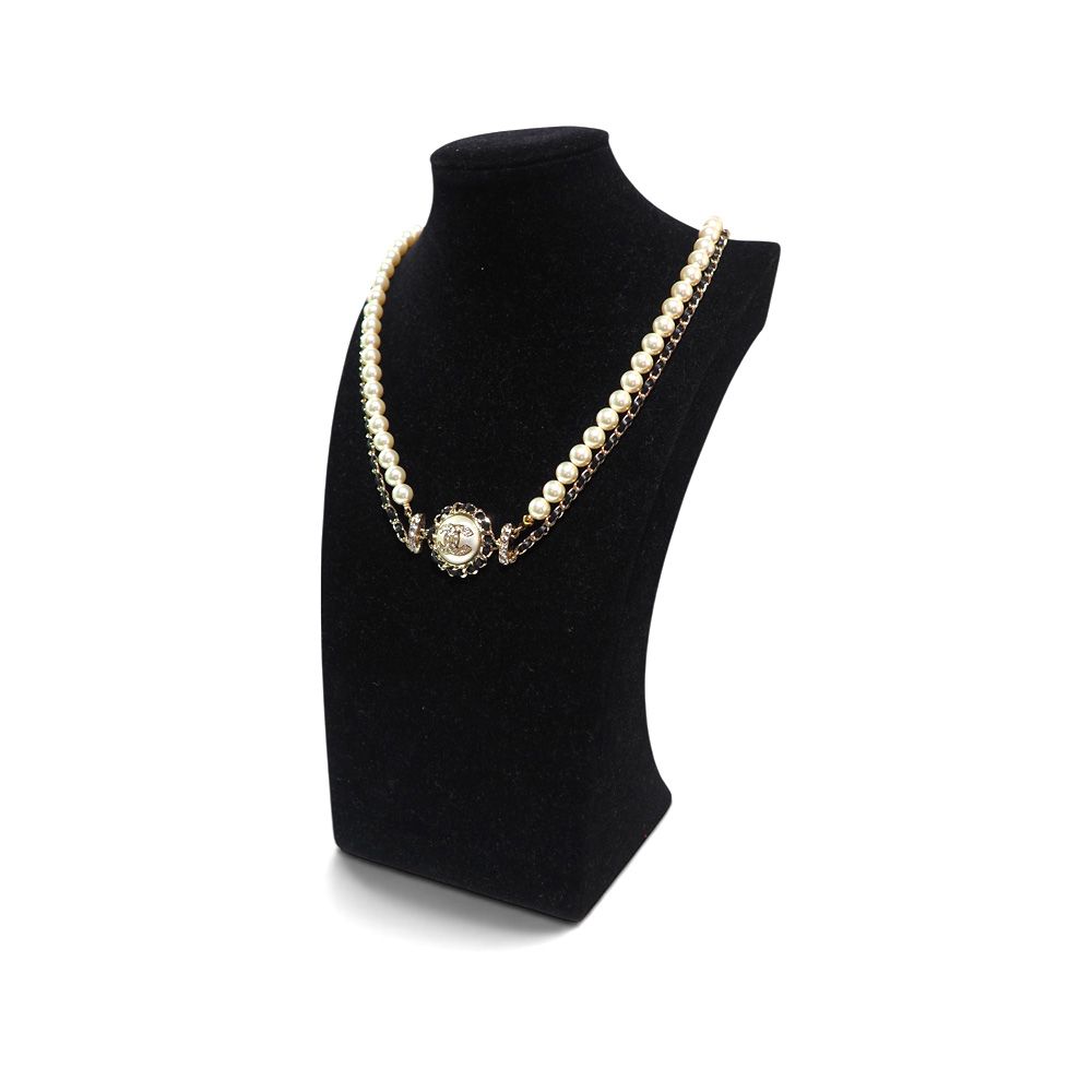 Collana "Chanel" Perle anno 2021